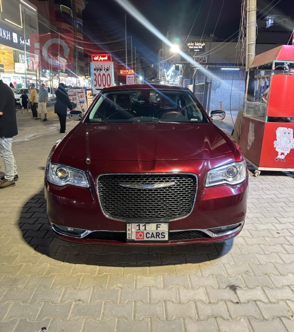 كرايسلر 300